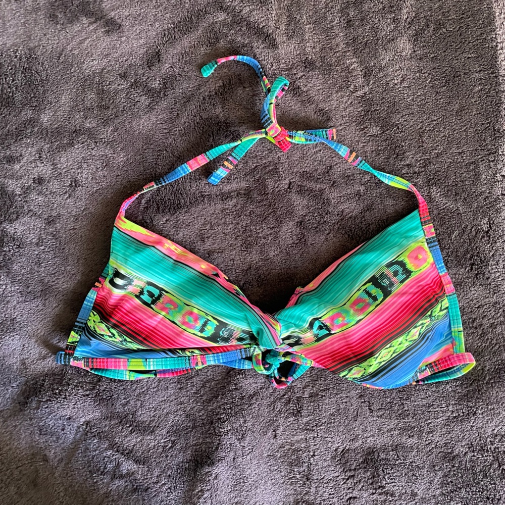Xhilaration bikini top